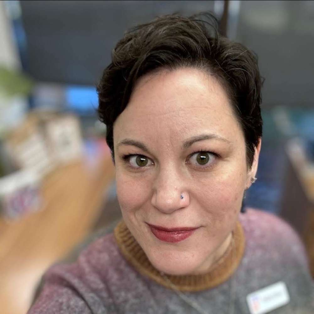 Meet your Posher, Ashley
